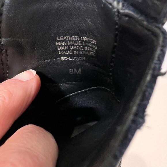 Gianni Bini Black Zip Booties Size 8 - Picture 6 of 6